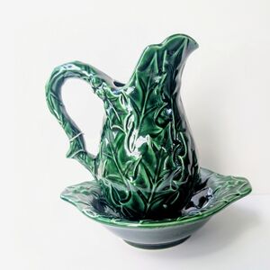 Elegant Vintage Green Ceramic Holly Gravy Boat‎ Pitcher and Bowl Set Leaves